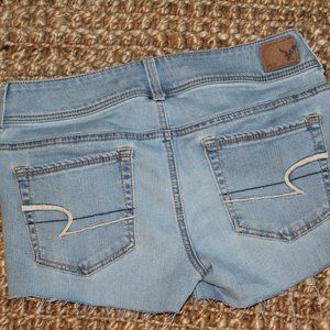 American Eagle Size 6 Shortie Shorts